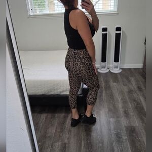 VOGO Athletica Tan and Black Patterned Leggings